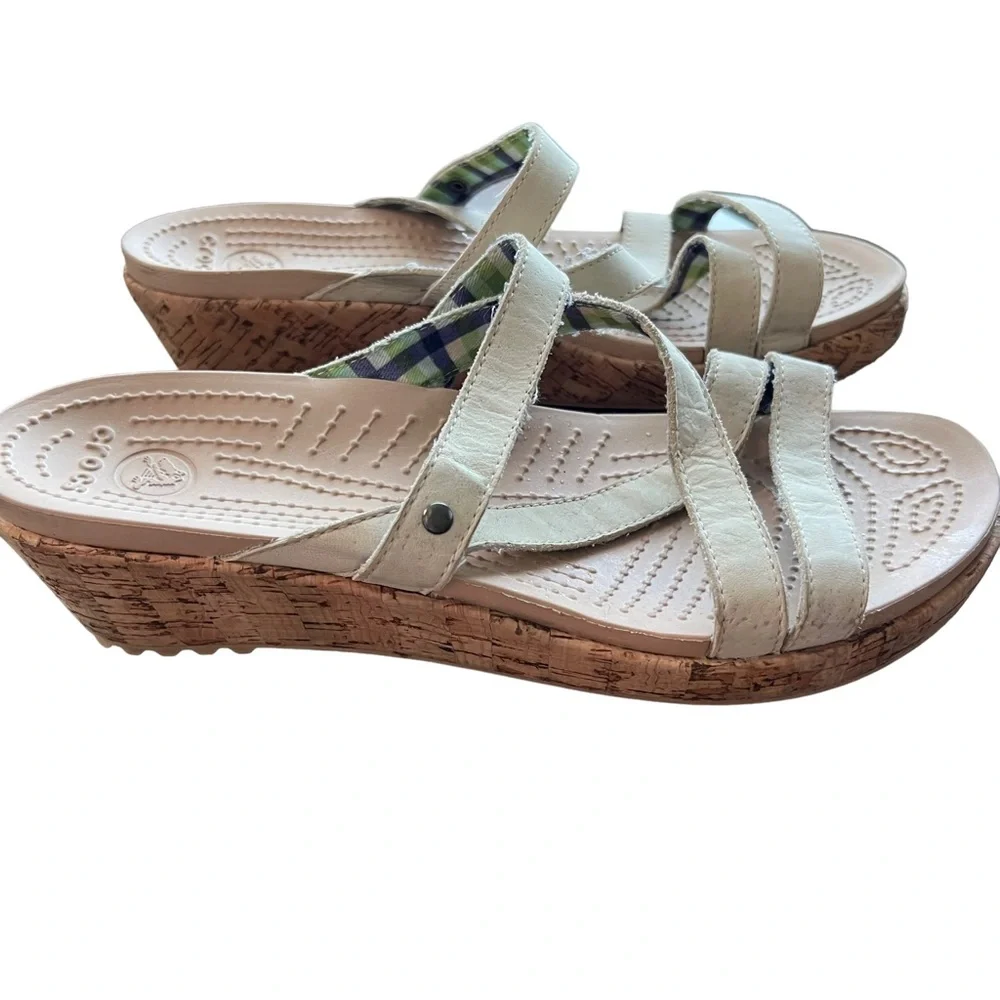 Crocs Leather Strapy Sandals Wedge Heels Sz 9